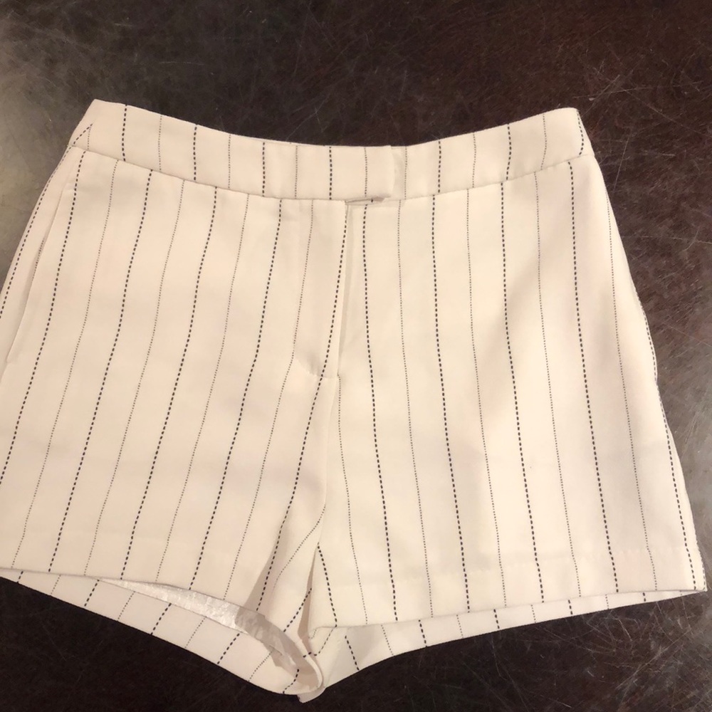 High Wasted Striped Shorts